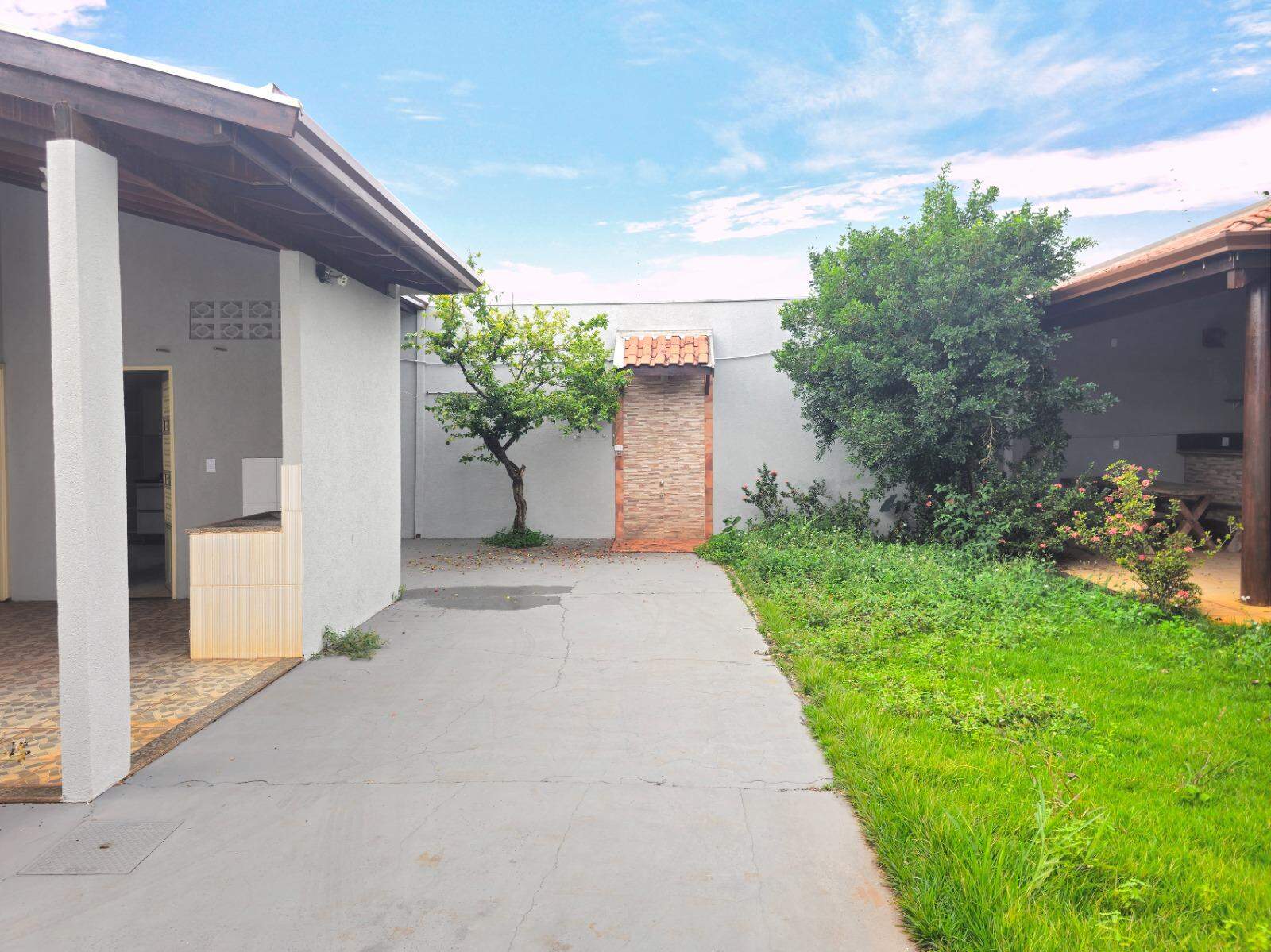 Casa Térrea à venda no Vila São Jorge da Lagoa: 