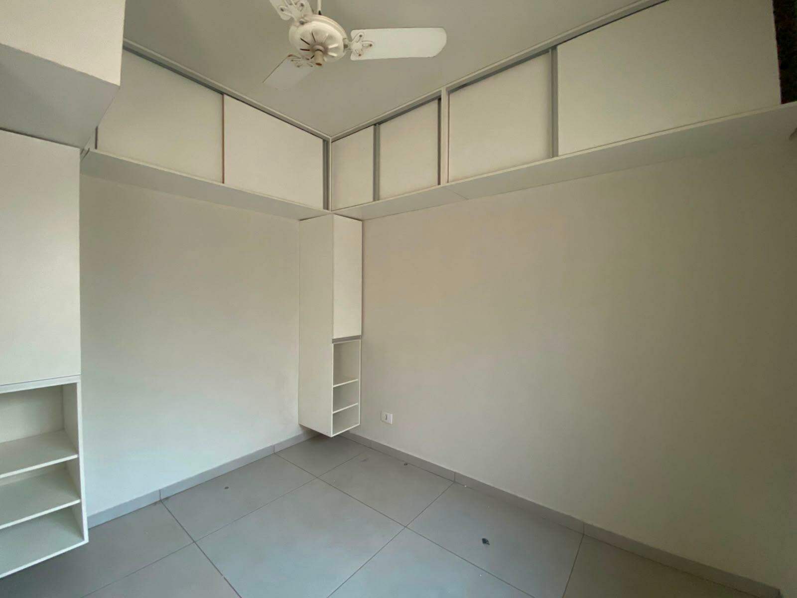 Casa Térrea para aluguel no Núcleo Habitacional Buriti: 