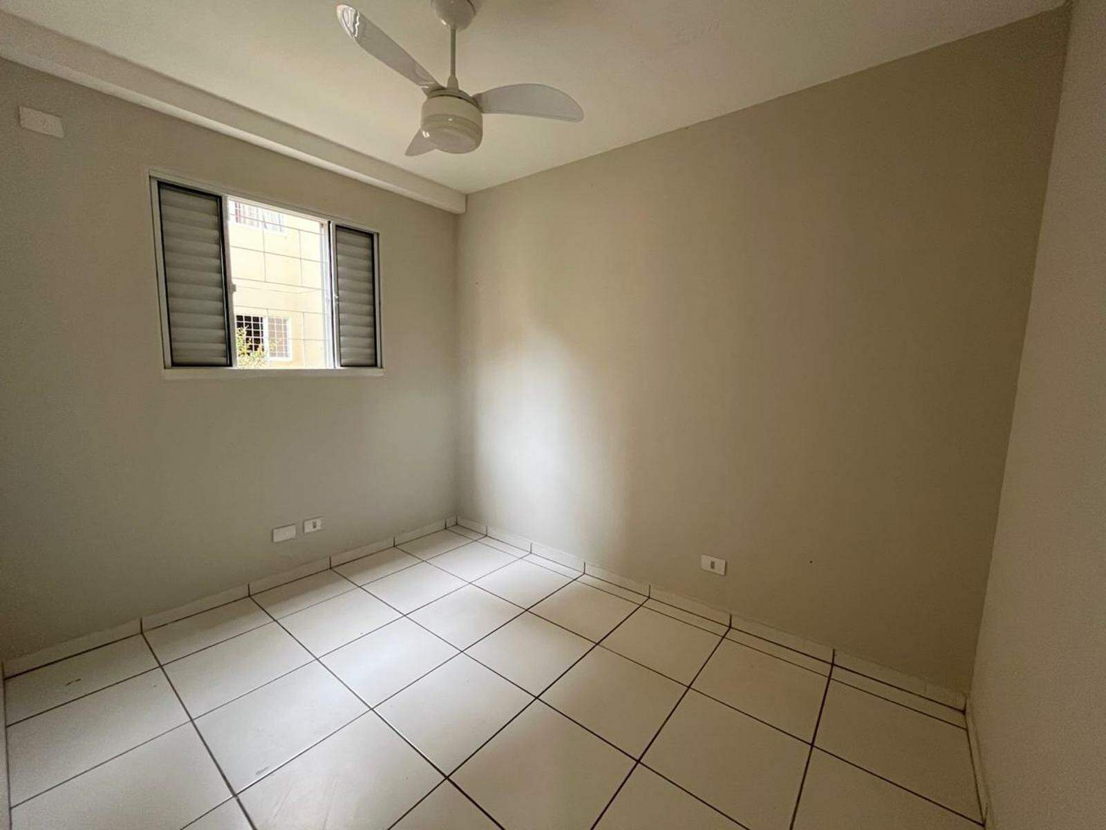 Apartamento à venda no Parque Residencial Rita Vieira: 