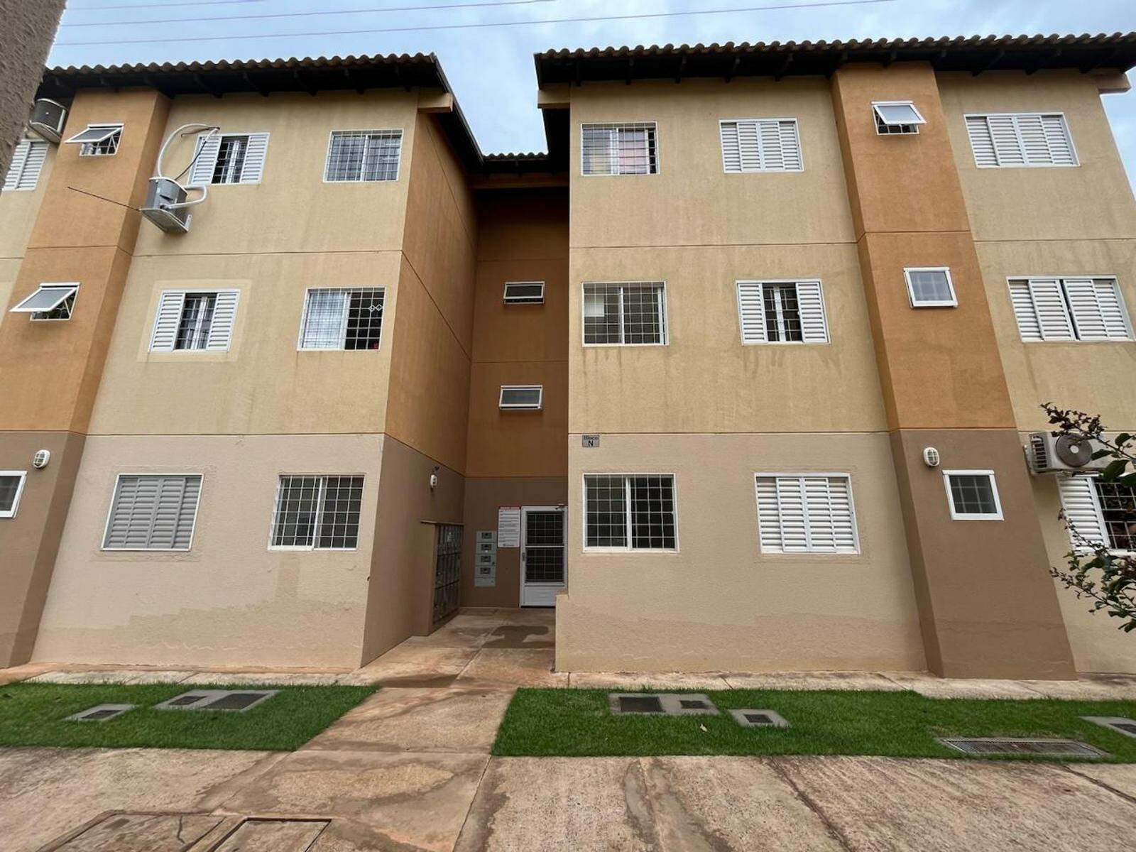 Apartamento à venda no Parque Residencial Rita Vieira: 