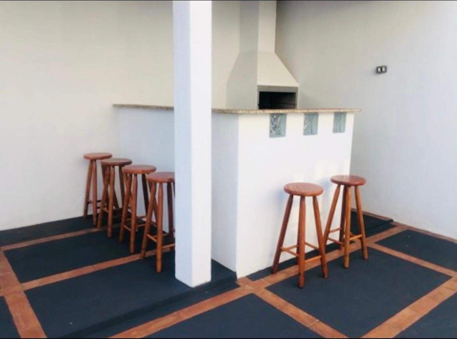 Casa Térrea à venda no Monte Carlo: 