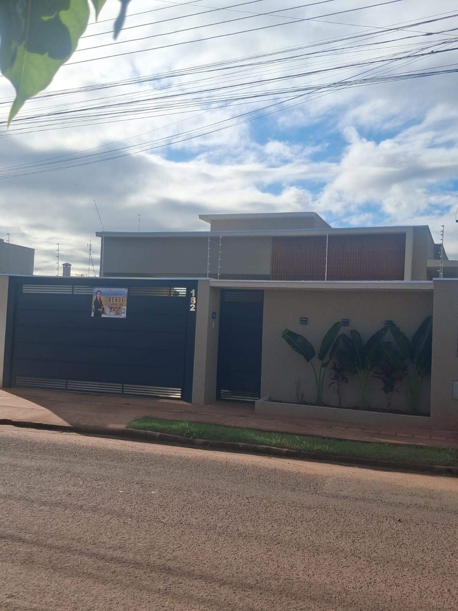 Casa Térrea à venda no Morada dos Deuses: 