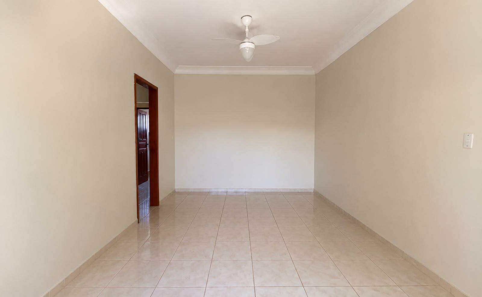 Casa Térrea para aluguel no Vila Nossa Senhora das Graças: 