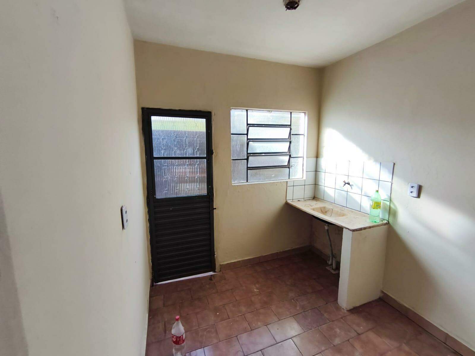 Casa Térrea para aluguel no Vila Santo Eugênio: 