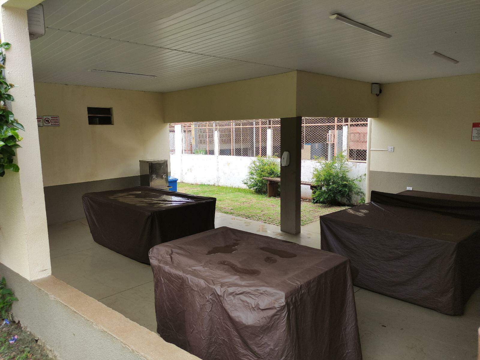 Apartamento para aluguel no Monte Castelo: 