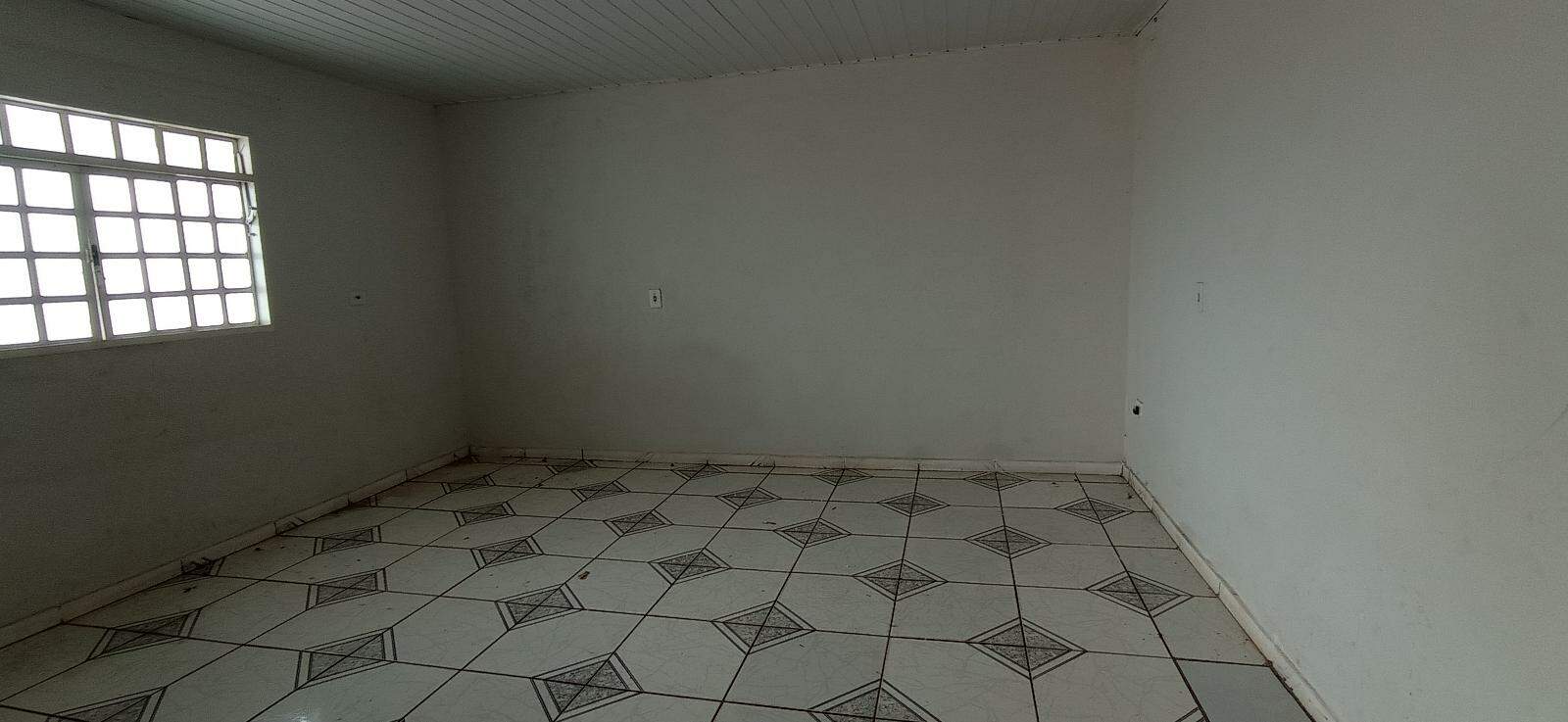 Casa Térrea para aluguel no Conjunto José Abrão: 