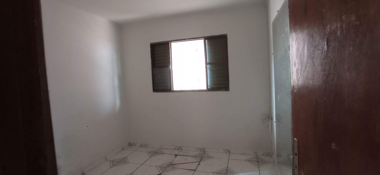 Casa Térrea para aluguel no Conjunto José Abrão: 