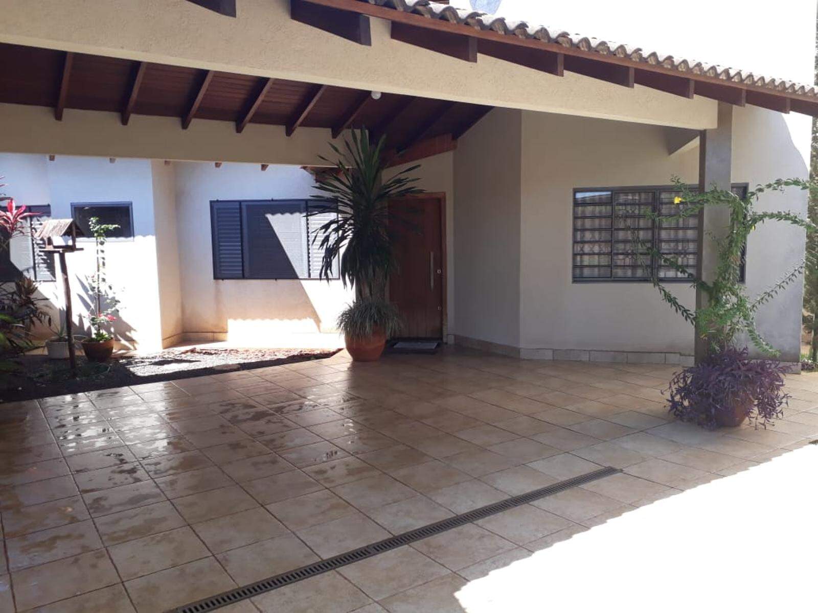 Sobrado à venda no Jardim Paradiso: 