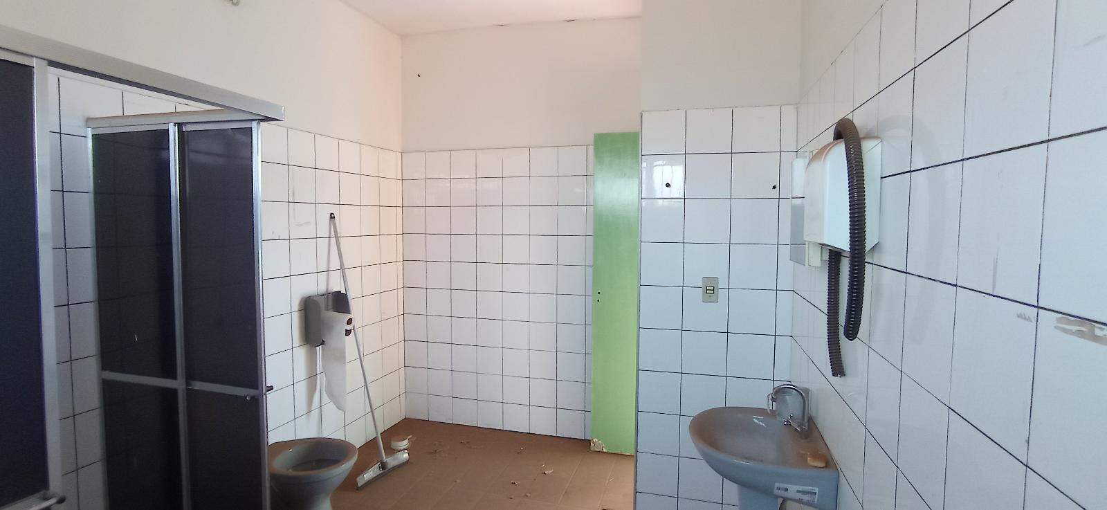 Galpão/Depósito/Armazém à venda no Vila Vilas Boas: 