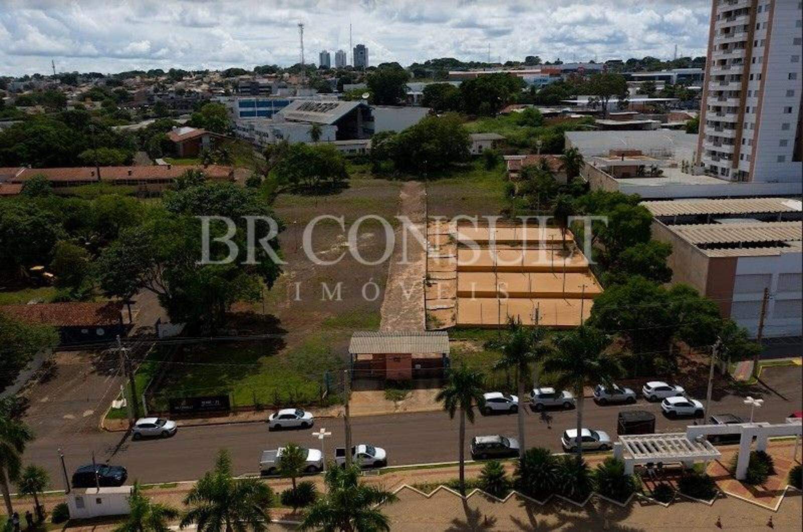 Área à venda no Itanhangá Park: 