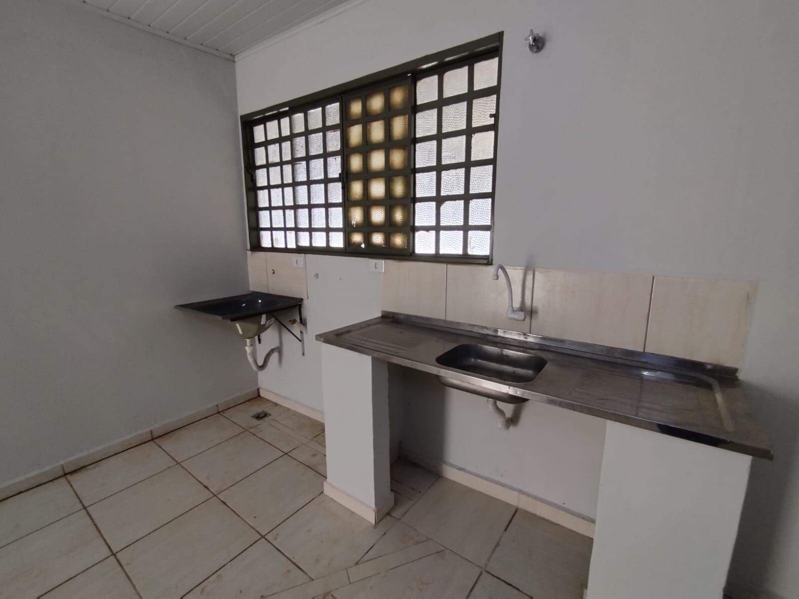 Kitchenette/Conjugados para aluguel no Jardim Nhanhá: 