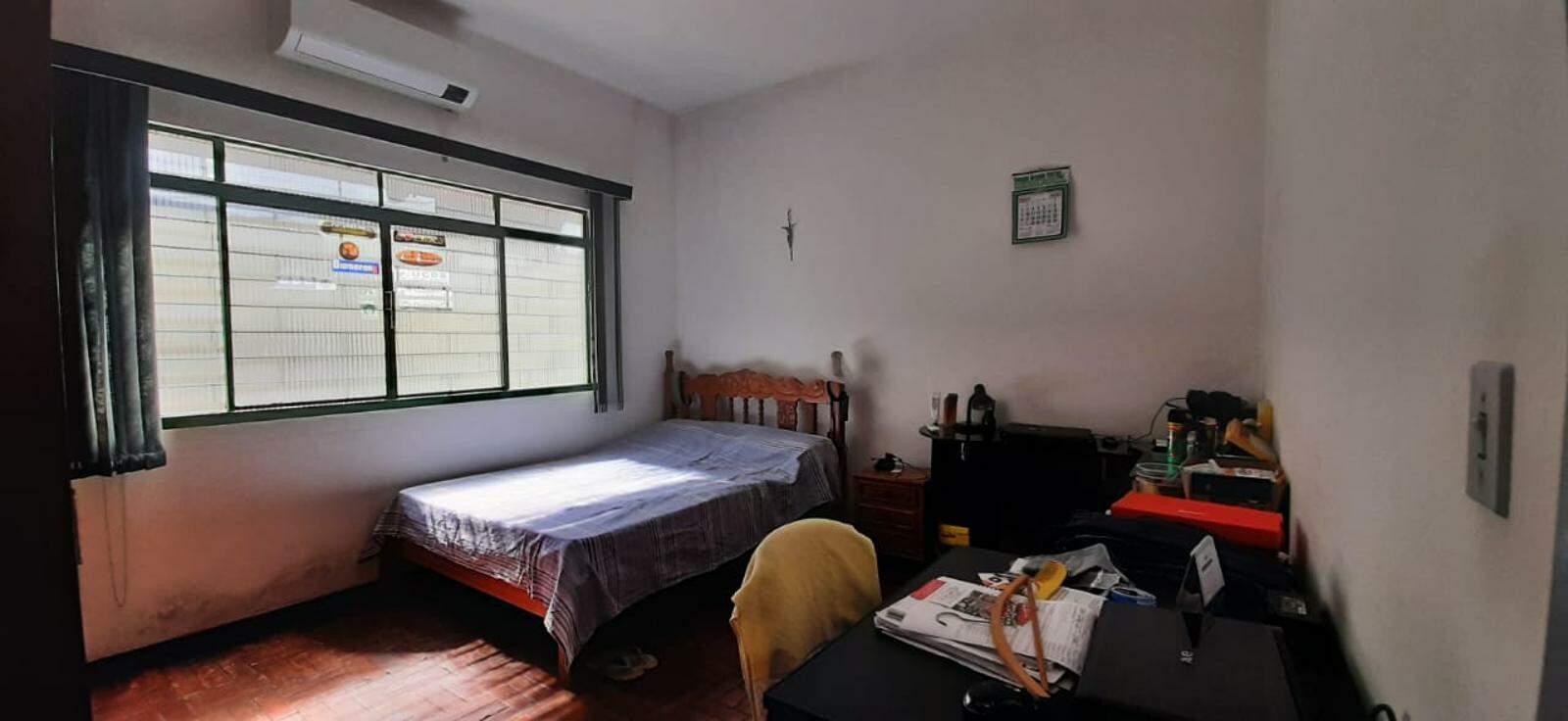 Casa Térrea à venda no Centro: 