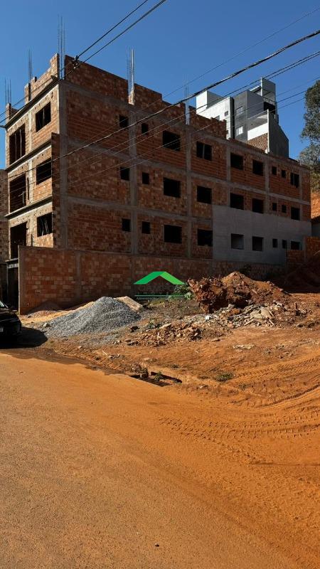 Apartamento à venda no Jardim Santana: 