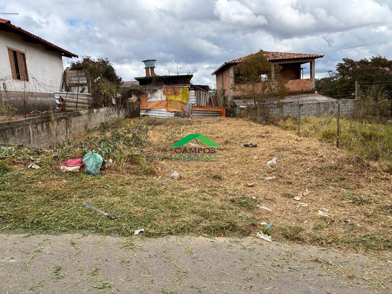 Lote à venda no Metalurgico: 