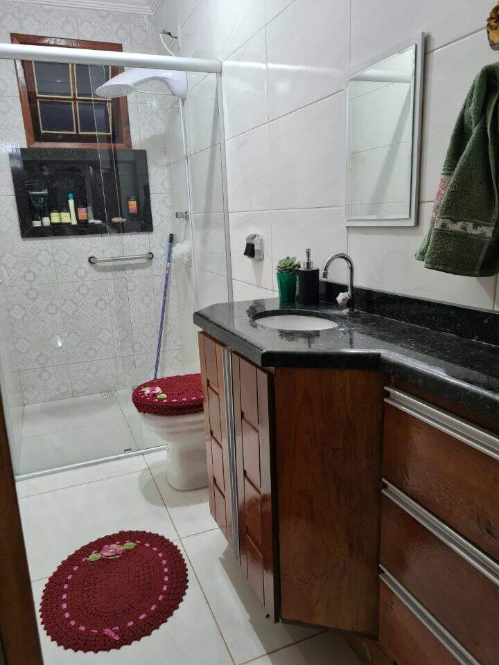 Casa à venda no Passagem De Mariana: 