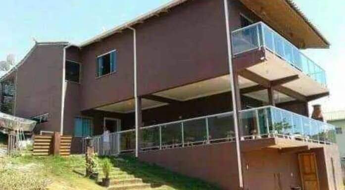 Casa à venda no Bandeirantes: 