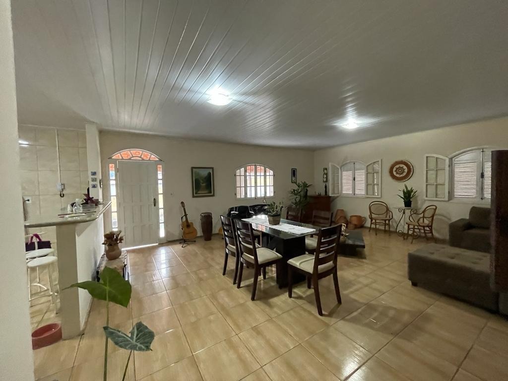 Chácara à venda no Bandeirantes: 