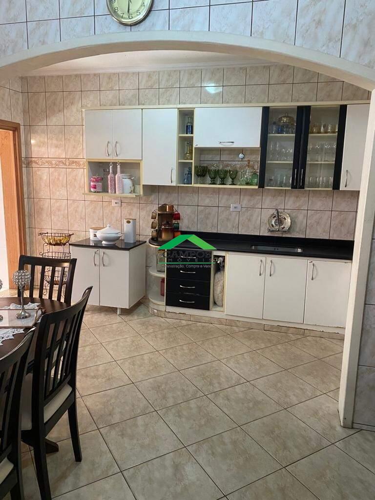 Casa para aluguel no Vila Do Carmo: 