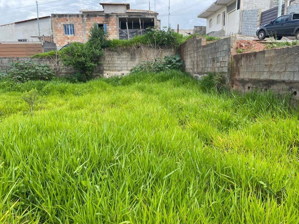 Lote à venda no Vila Do Cruzeiro: 