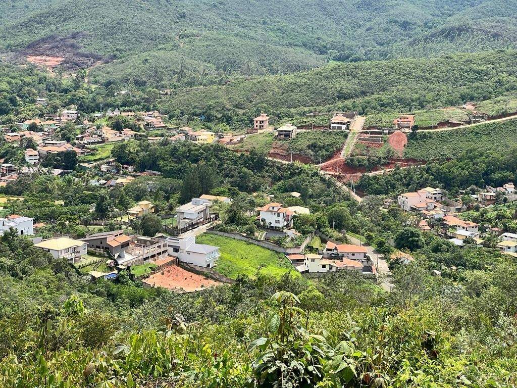 Lote à venda no Padre Viegas: 