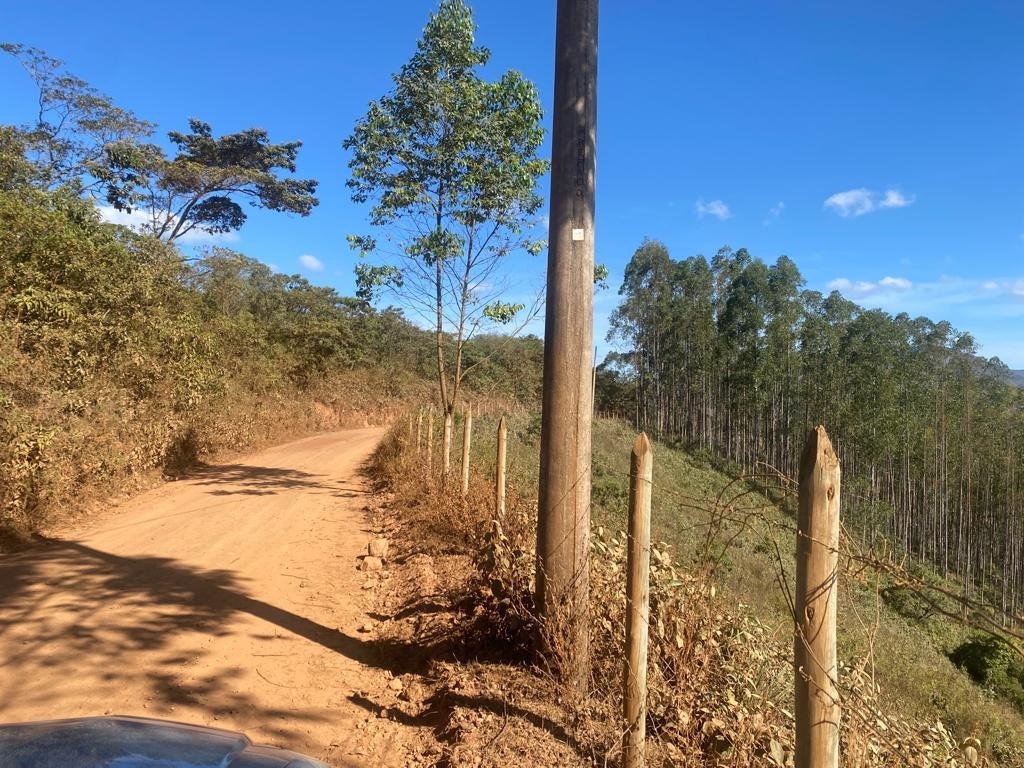 Terreno / Área à venda no Centro: 