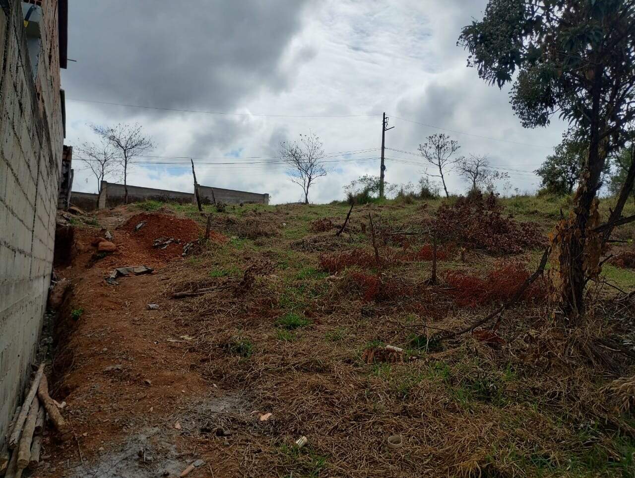 Lote à venda no Bela Ville: 