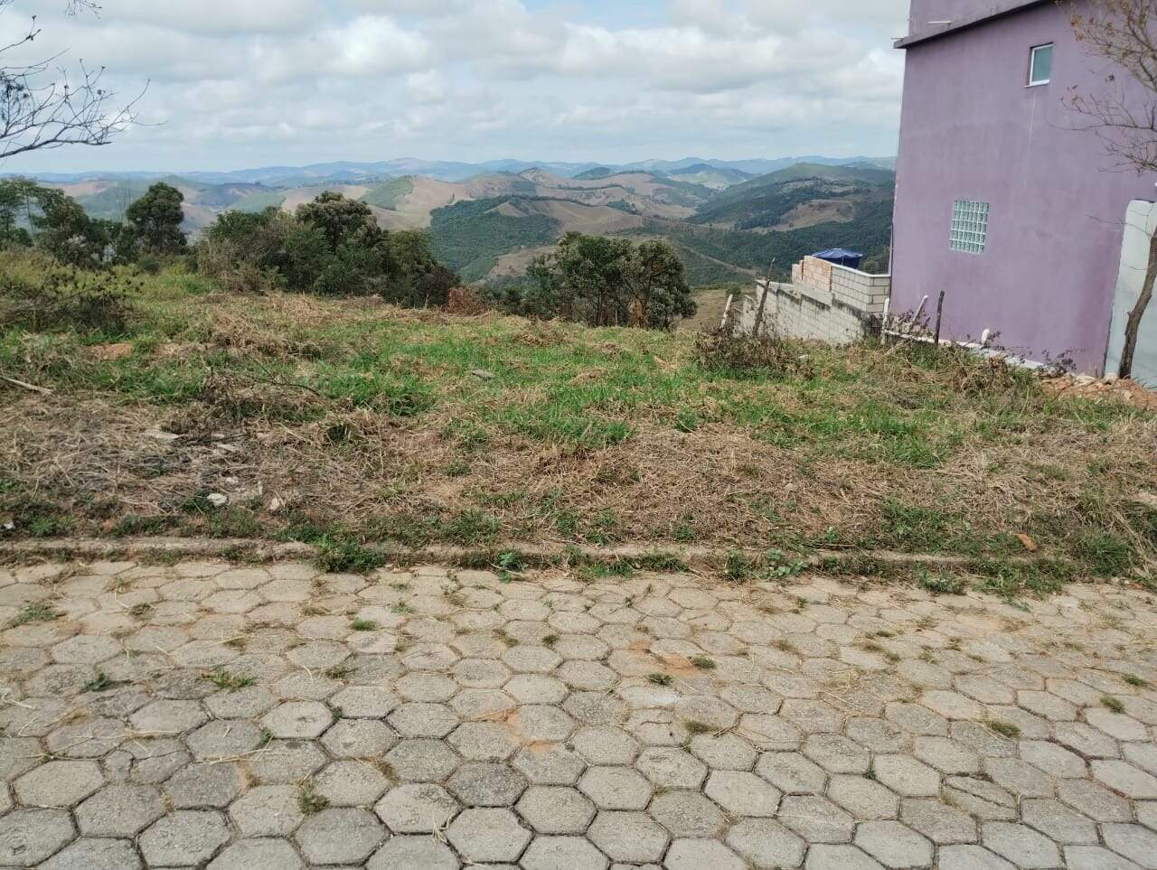 Lote à venda no Bela Ville: 