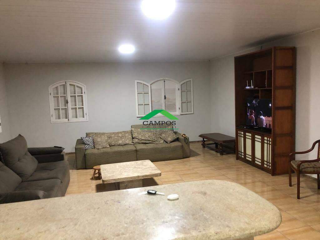 Chácara para aluguel no Bandeirantes: 