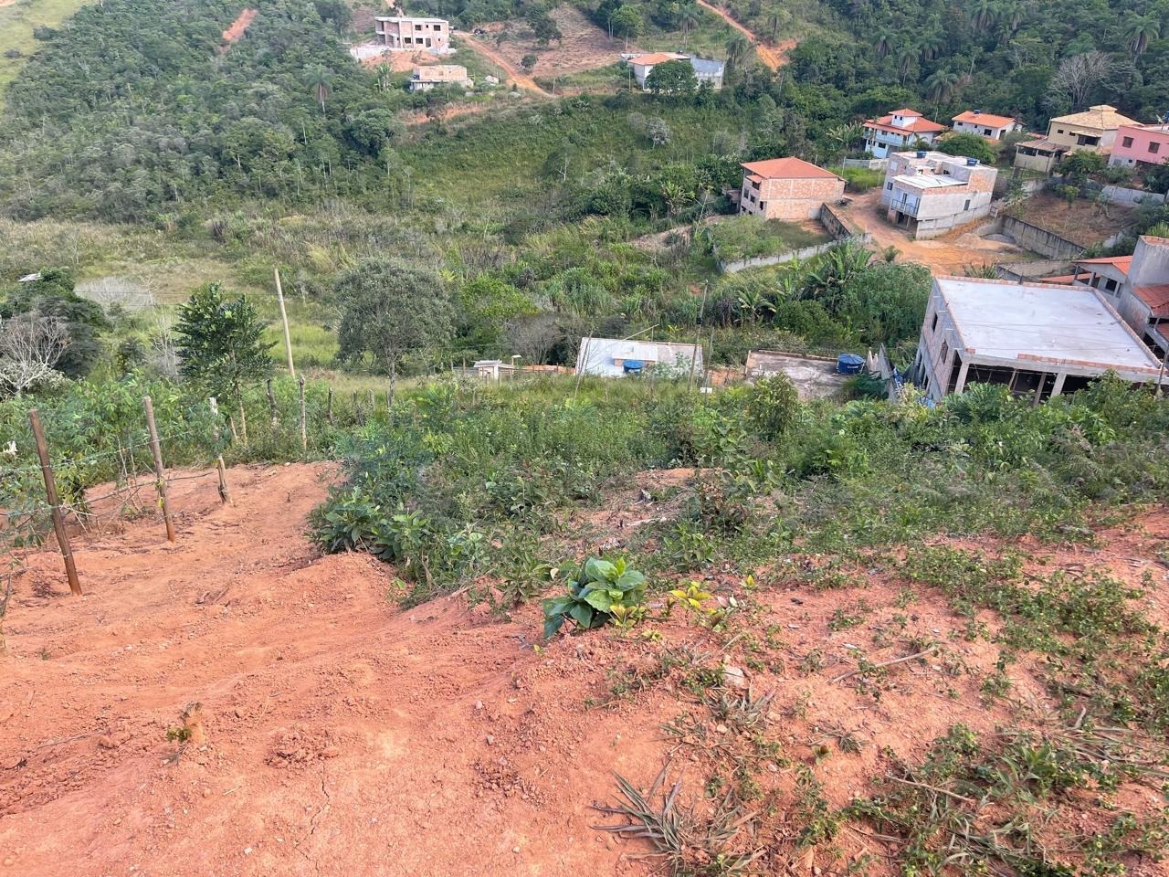 Lote à venda no Padre Viegas: 