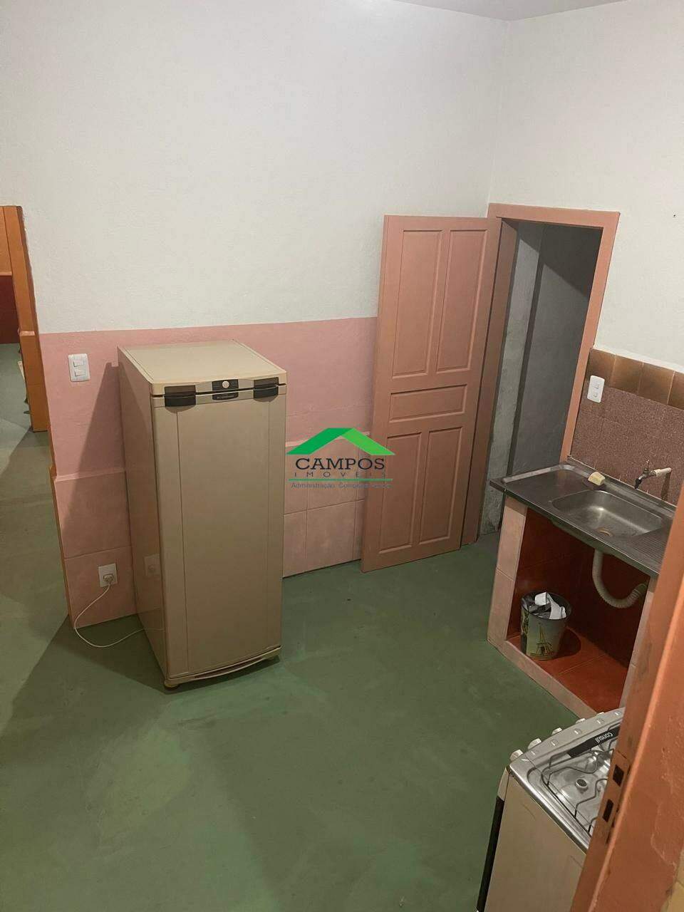 Casa para aluguel no Centro: 