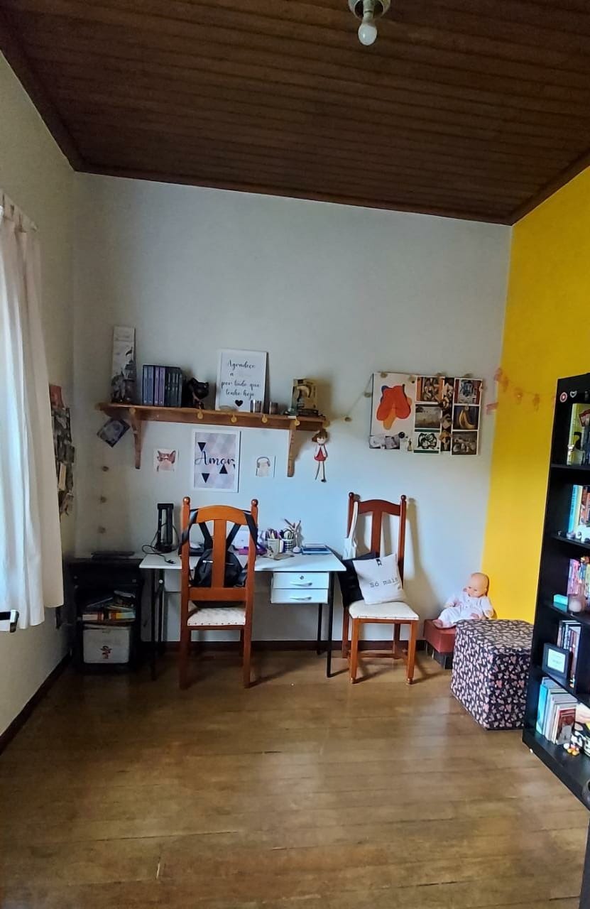 Casa à venda no Passagem De Mariana: 