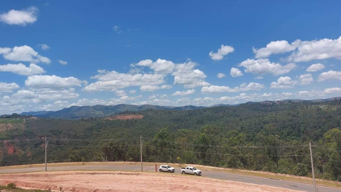 Lote à venda no Glaura: 