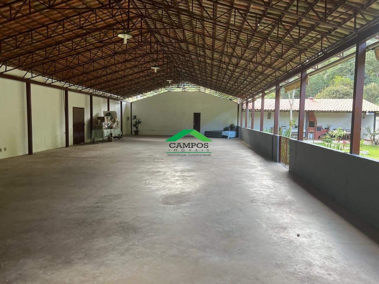 Galpão para aluguel no Corrego Canela: 