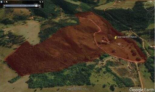 Fazenda à venda no Area Rural: Vis o Google 
Localizada no subdistrito denominado Bom Retiro em Santa Rita de Ouro Preto.