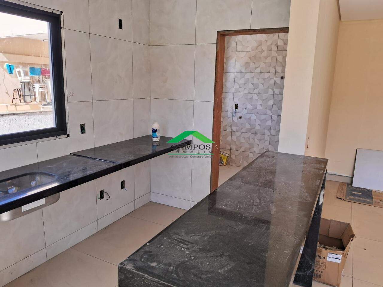 Apartamento com área privativa para aluguel no Centro: 