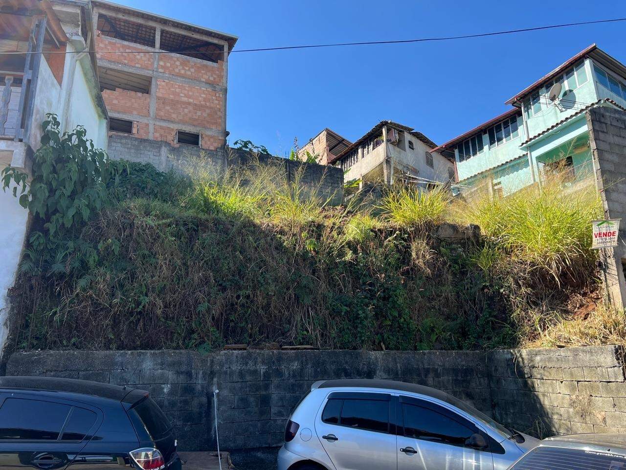 Lote à venda no Treze de Maio: 