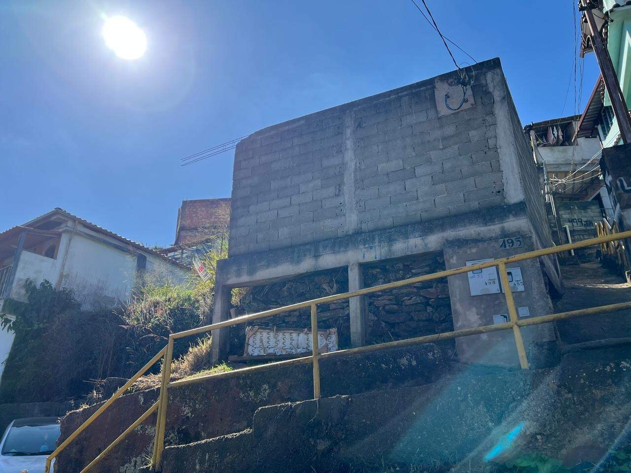 Lote à venda no Treze de Maio: 