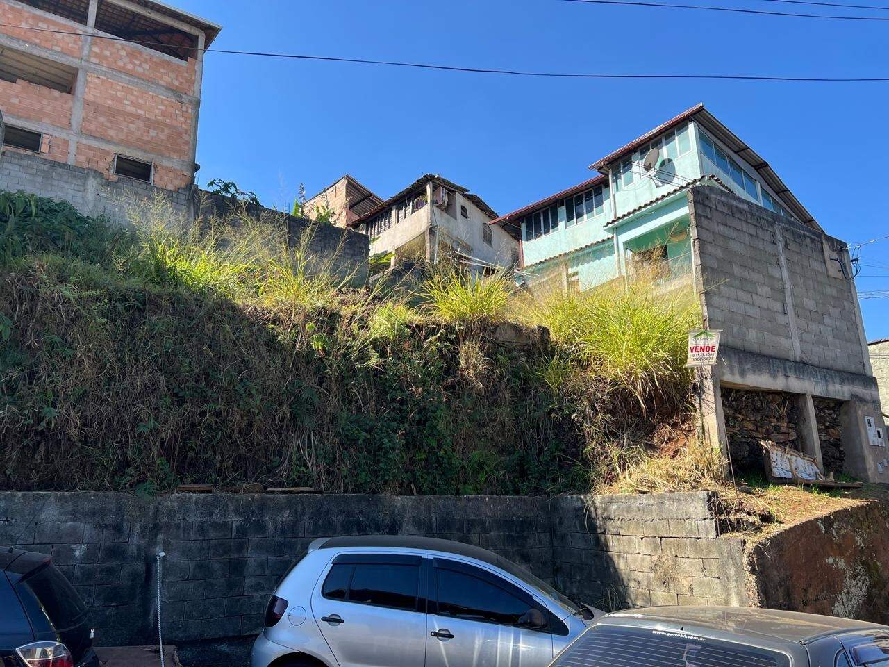 Lote à venda no Treze de Maio: 