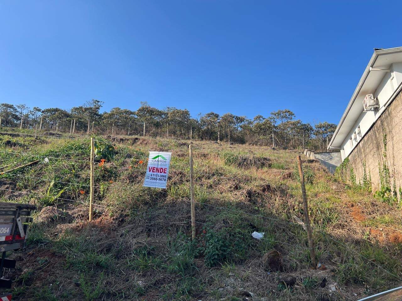 Lote à venda no Vila Maquine: 