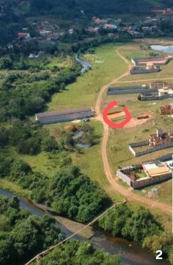 Casa à venda no Bandeirantes: 