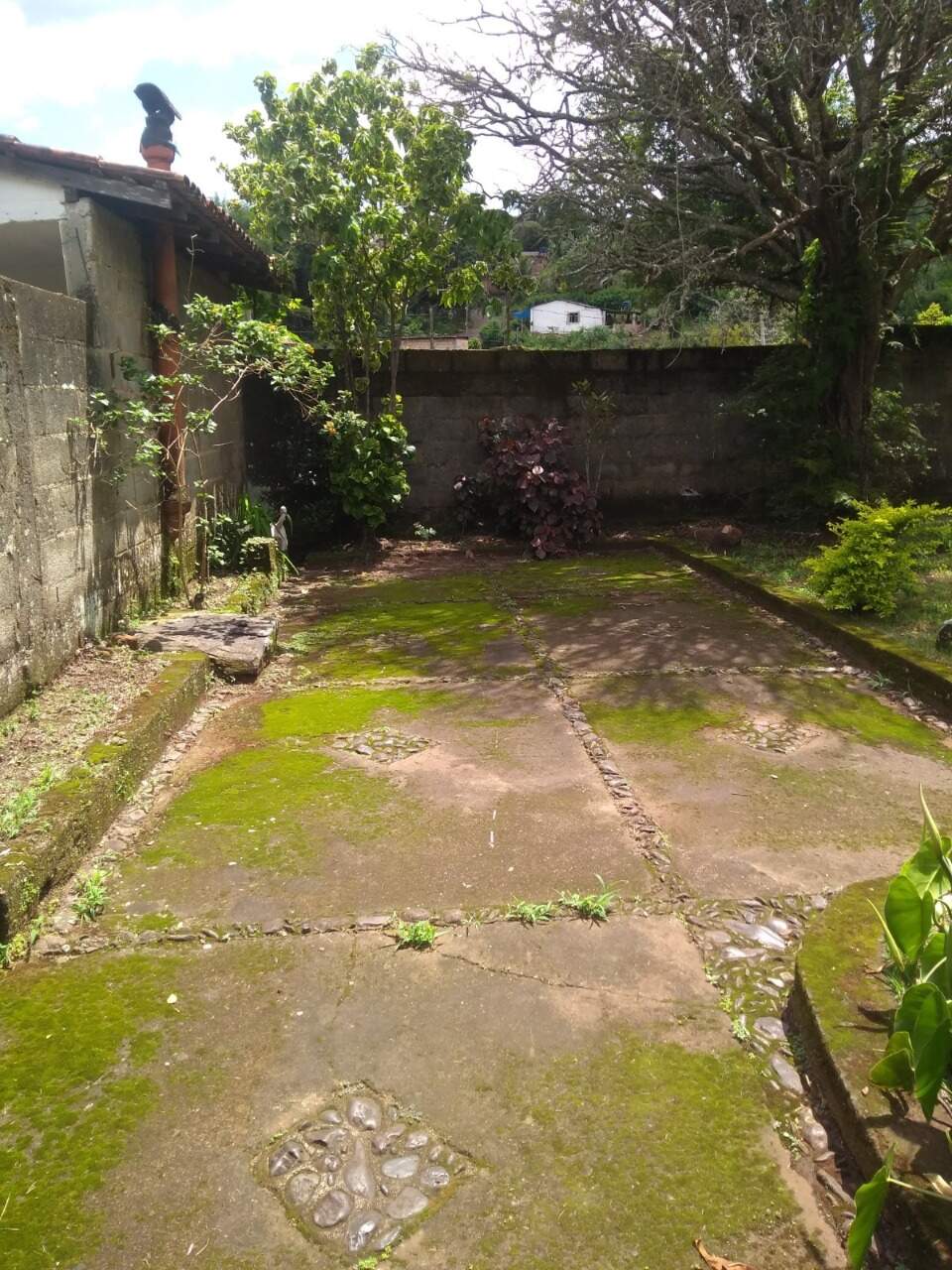 Casa à venda no Antonio Pereira: 