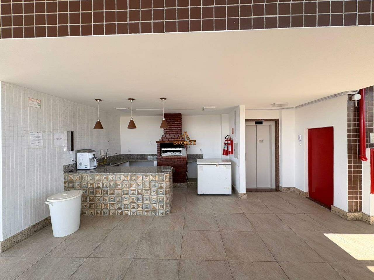Apartamento à venda no Maria Ortiz: 