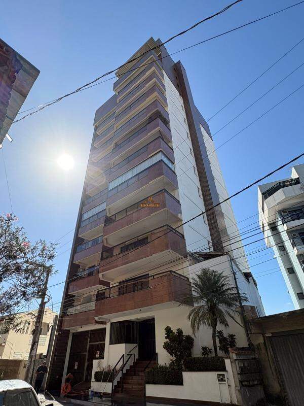 Apartamento à venda no Maria Ortiz: 