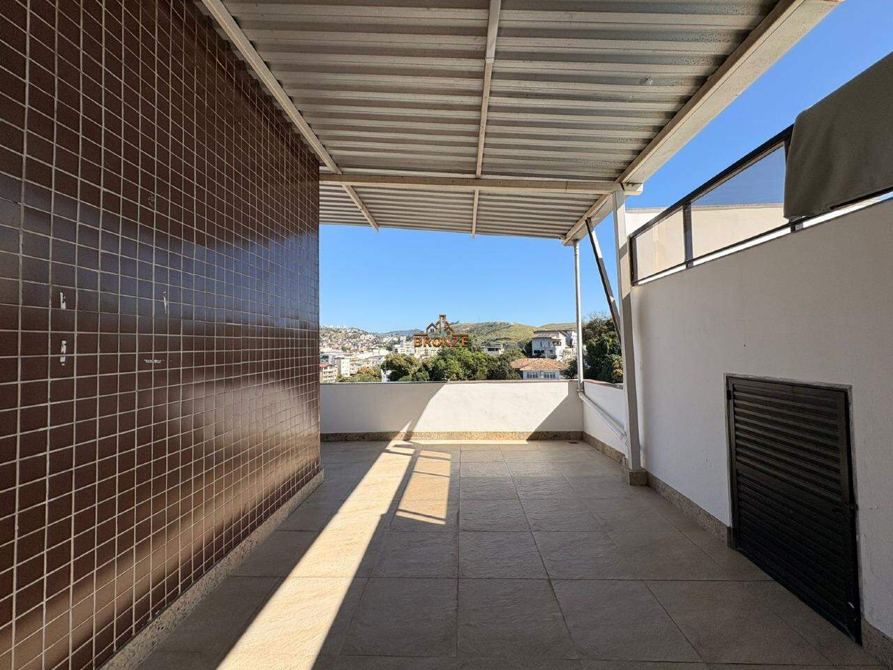 Apartamento à venda no Maria Ortiz: 