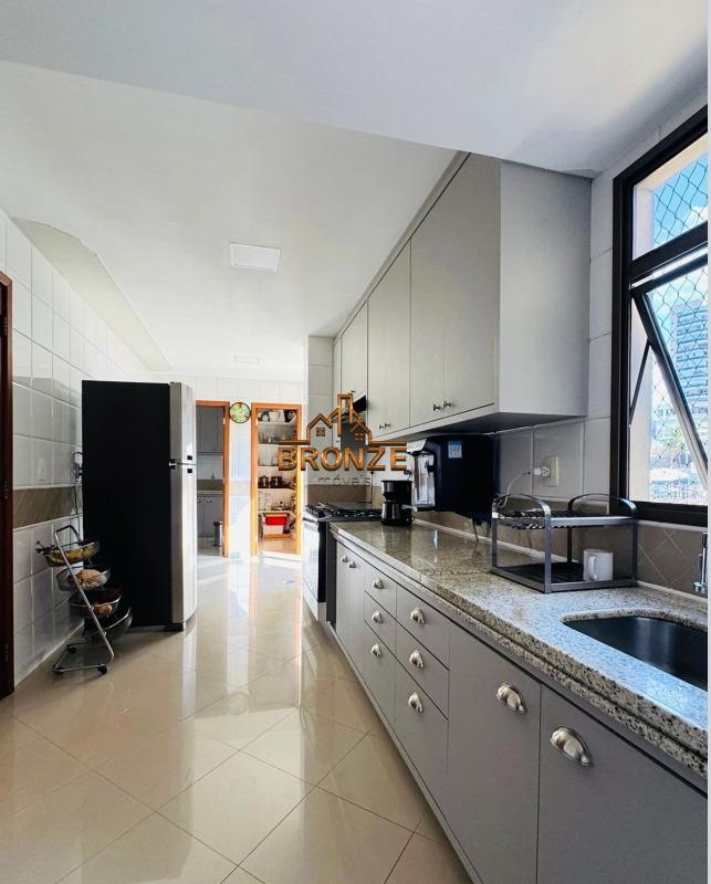 Apartamento à venda no Doutor Gilberto Machado: 