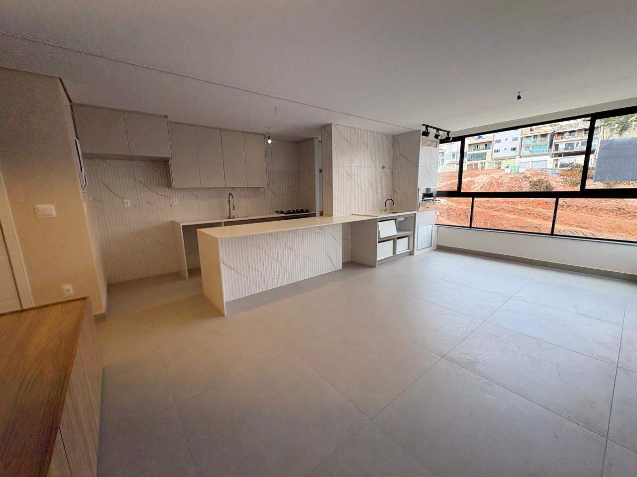 Apartamento à venda no Diamante: 