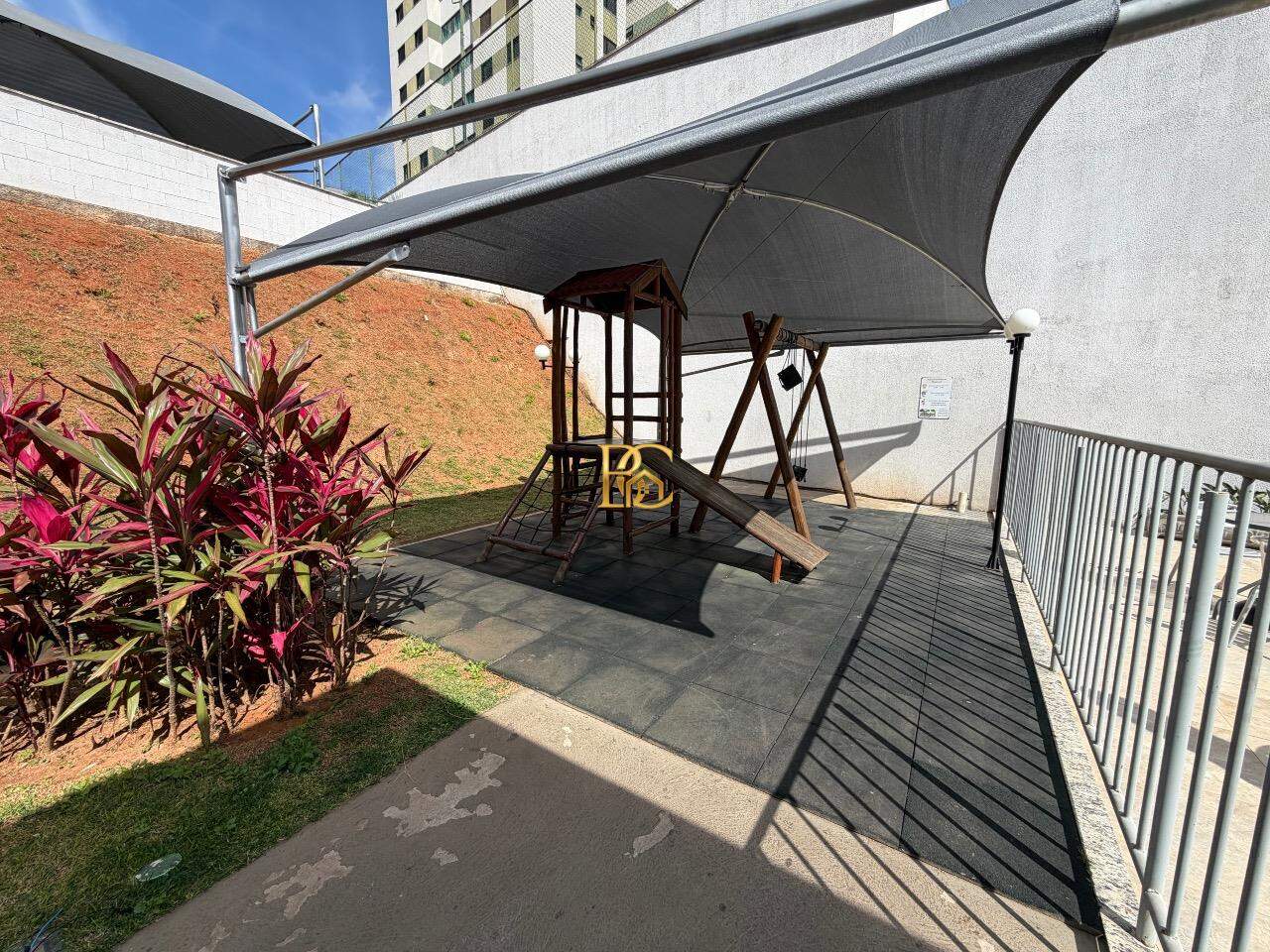 Apartamento à venda no Santa Helena: 