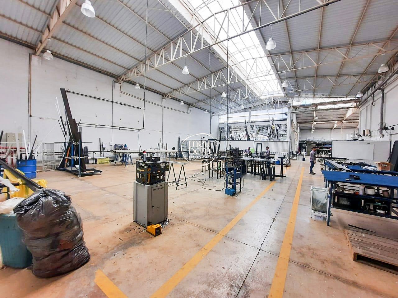 Prédio à venda no bairro Flodoaldo Pontes Pinto, Porto Velho, com quartos e suítes | Meu Bem Imóveis: 