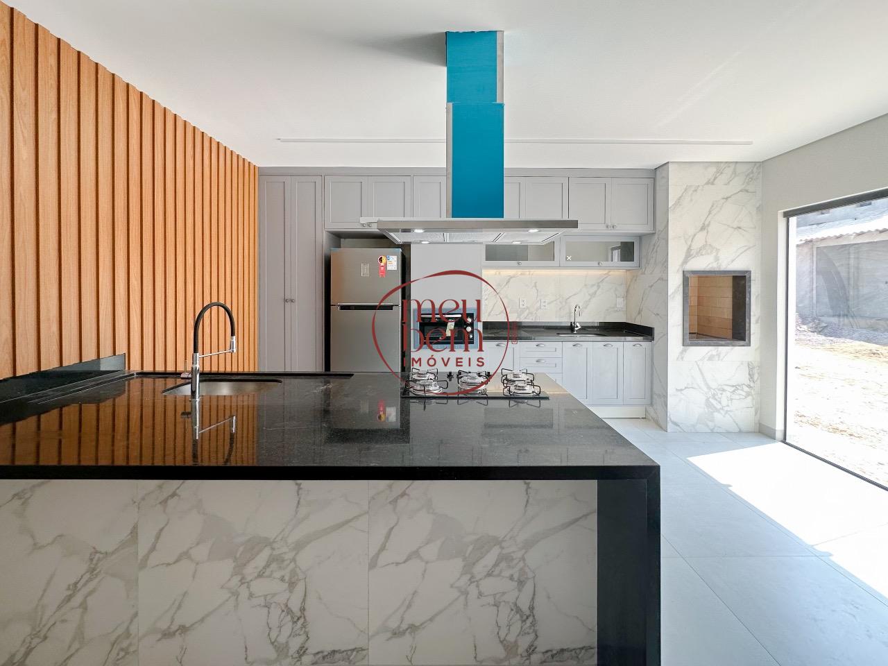 Sobrado à venda no Parintins bairro Nova Esperança, Porto Velho, com 4 até 4 quartos quartos e 4 até 4 suítes suítes | Meu Bem Imóveis: Cozinha gourmet