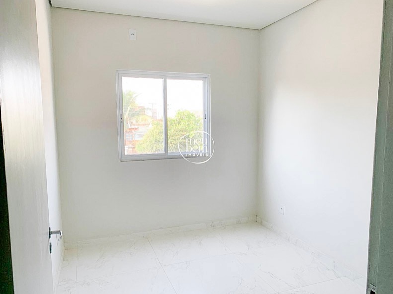 Sobrado à venda no bairro Igarapé, Porto Velho, com 2 quartos quartos e 1 suíte suítes | Meu Bem Imóveis: 